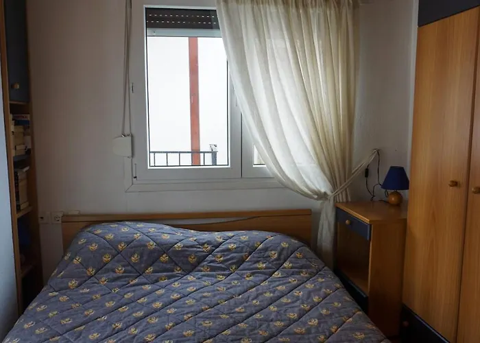 Ginî Viñis Chaletu Samarína